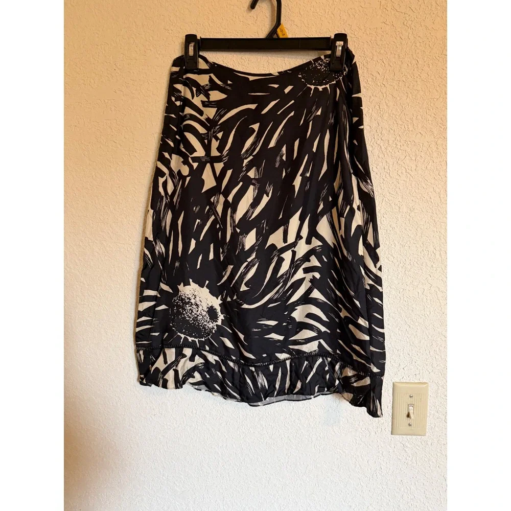 The Limited Silk Black Cream Abstract Floral Midi Skirt Size 4 Dark Academia